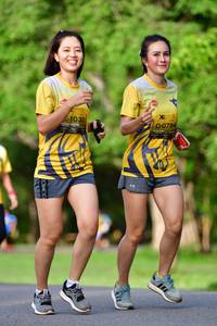 BIB: 1030, 0794
                            <button type="button" onclick="openModal(5144969)" class="btn btn-primary btn-sm float-right btn-popup" data-toggle="modal" data-target=".modal-high-quality">
                        <i class="fas fa-shopping-cart"></i> Add to Cart
                    </button>
                                            <button type="button" onclick="isThisMe(5144969, true)" class="btn btn-success btn-sm float-right btn-popup btn-isme hidden" data-toggle="tooltip" data-placement="bottom" title="นี่คือรูปของคุณใช่ไหม คลิกที่นี่เพื่อเอาเข้าอัลบั้ม">
                        <i class="fas fa-plus"></i> Add to album
                    </button>
                    <button type="button" onclick="isThisMe(5144969, false)" class="btn btn-warning btn-sm float-right btn-popup btn-isnotme hidden">
                        <i class="fas fa-ban"></i> Remove from album
                    </button>