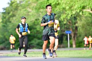 BIB: 063
                            <button type="button" onclick="openModal(5102414)" class="btn btn-primary btn-sm float-right btn-popup" data-toggle="modal" data-target=".modal-high-quality">
                        <i class="fas fa-shopping-cart"></i> Add to Cart
                    </button>
                                            <button type="button" onclick="isThisMe(5102414, true)" class="btn btn-success btn-sm float-right btn-popup btn-isme hidden" data-toggle="tooltip" data-placement="bottom" title="นี่คือรูปของคุณใช่ไหม คลิกที่นี่เพื่อเอาเข้าอัลบั้ม">
                        <i class="fas fa-plus"></i> Add to album
                    </button>
                    <button type="button" onclick="isThisMe(5102414, false)" class="btn btn-warning btn-sm float-right btn-popup btn-isnotme hidden">
                        <i class="fas fa-ban"></i> Remove from album
                    </button>