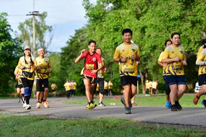 BIB: 914
                            <button type="button" onclick="openModal(5146453)" class="btn btn-primary btn-sm float-right btn-popup" data-toggle="modal" data-target=".modal-high-quality">
                        <i class="fas fa-shopping-cart"></i> Add to Cart
                    </button>
                                            <button type="button" onclick="isThisMe(5146453, true)" class="btn btn-success btn-sm float-right btn-popup btn-isme hidden" data-toggle="tooltip" data-placement="bottom" title="นี่คือรูปของคุณใช่ไหม คลิกที่นี่เพื่อเอาเข้าอัลบั้ม">
                        <i class="fas fa-plus"></i> Add to album
                    </button>
                    <button type="button" onclick="isThisMe(5146453, false)" class="btn btn-warning btn-sm float-right btn-popup btn-isnotme hidden">
                        <i class="fas fa-ban"></i> Remove from album
                    </button>