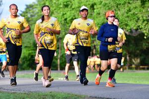 BIB: 0702, 104
                            <button type="button" onclick="openModal(5145818)" class="btn btn-primary btn-sm float-right btn-popup" data-toggle="modal" data-target=".modal-high-quality">
                        <i class="fas fa-shopping-cart"></i> Add to Cart
                    </button>
                                            <button type="button" onclick="isThisMe(5145818, true)" class="btn btn-success btn-sm float-right btn-popup btn-isme hidden" data-toggle="tooltip" data-placement="bottom" title="นี่คือรูปของคุณใช่ไหม คลิกที่นี่เพื่อเอาเข้าอัลบั้ม">
                        <i class="fas fa-plus"></i> Add to album
                    </button>
                    <button type="button" onclick="isThisMe(5145818, false)" class="btn btn-warning btn-sm float-right btn-popup btn-isnotme hidden">
                        <i class="fas fa-ban"></i> Remove from album
                    </button>