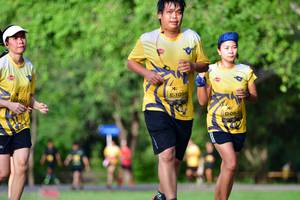 BIB: 1099, 083
                            <button type="button" onclick="openModal(5145348)" class="btn btn-primary btn-sm float-right btn-popup" data-toggle="modal" data-target=".modal-high-quality">
                        <i class="fas fa-shopping-cart"></i> Add to Cart
                    </button>
                                            <button type="button" onclick="isThisMe(5145348, true)" class="btn btn-success btn-sm float-right btn-popup btn-isme hidden" data-toggle="tooltip" data-placement="bottom" title="นี่คือรูปของคุณใช่ไหม คลิกที่นี่เพื่อเอาเข้าอัลบั้ม">
                        <i class="fas fa-plus"></i> Add to album
                    </button>
                    <button type="button" onclick="isThisMe(5145348, false)" class="btn btn-warning btn-sm float-right btn-popup btn-isnotme hidden">
                        <i class="fas fa-ban"></i> Remove from album
                    </button>