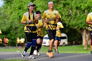 BIB: 0690, 0263
                            <button type="button" onclick="openModal(5146522)" class="btn btn-primary btn-sm float-right btn-popup" data-toggle="modal" data-target=".modal-high-quality">
                        <i class="fas fa-shopping-cart"></i> Add to Cart
                    </button>
                                            <button type="button" onclick="isThisMe(5146522, true)" class="btn btn-success btn-sm float-right btn-popup btn-isme hidden" data-toggle="tooltip" data-placement="bottom" title="นี่คือรูปของคุณใช่ไหม คลิกที่นี่เพื่อเอาเข้าอัลบั้ม">
                        <i class="fas fa-plus"></i> Add to album
                    </button>
                    <button type="button" onclick="isThisMe(5146522, false)" class="btn btn-warning btn-sm float-right btn-popup btn-isnotme hidden">
                        <i class="fas fa-ban"></i> Remove from album
                    </button>