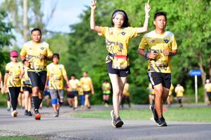 BIB: 1140
                            <button type="button" onclick="openModal(5145924)" class="btn btn-primary btn-sm float-right btn-popup" data-toggle="modal" data-target=".modal-high-quality">
                        <i class="fas fa-shopping-cart"></i> Add to Cart
                    </button>
                                            <button type="button" onclick="isThisMe(5145924, true)" class="btn btn-success btn-sm float-right btn-popup btn-isme hidden" data-toggle="tooltip" data-placement="bottom" title="นี่คือรูปของคุณใช่ไหม คลิกที่นี่เพื่อเอาเข้าอัลบั้ม">
                        <i class="fas fa-plus"></i> Add to album
                    </button>
                    <button type="button" onclick="isThisMe(5145924, false)" class="btn btn-warning btn-sm float-right btn-popup btn-isnotme hidden">
                        <i class="fas fa-ban"></i> Remove from album
                    </button>