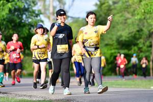 BIB: 0709, 0928
                            <button type="button" onclick="openModal(5145212)" class="btn btn-primary btn-sm float-right btn-popup" data-toggle="modal" data-target=".modal-high-quality">
                        <i class="fas fa-shopping-cart"></i> Add to Cart
                    </button>
                                            <button type="button" onclick="isThisMe(5145212, true)" class="btn btn-success btn-sm float-right btn-popup btn-isme hidden" data-toggle="tooltip" data-placement="bottom" title="นี่คือรูปของคุณใช่ไหม คลิกที่นี่เพื่อเอาเข้าอัลบั้ม">
                        <i class="fas fa-plus"></i> Add to album
                    </button>
                    <button type="button" onclick="isThisMe(5145212, false)" class="btn btn-warning btn-sm float-right btn-popup btn-isnotme hidden">
                        <i class="fas fa-ban"></i> Remove from album
                    </button>