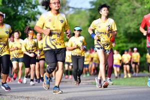 BIB: 1097
                            <button type="button" onclick="openModal(5145302)" class="btn btn-primary btn-sm float-right btn-popup" data-toggle="modal" data-target=".modal-high-quality">
                        <i class="fas fa-shopping-cart"></i> Add to Cart
                    </button>
                                            <button type="button" onclick="isThisMe(5145302, true)" class="btn btn-success btn-sm float-right btn-popup btn-isme hidden" data-toggle="tooltip" data-placement="bottom" title="นี่คือรูปของคุณใช่ไหม คลิกที่นี่เพื่อเอาเข้าอัลบั้ม">
                        <i class="fas fa-plus"></i> Add to album
                    </button>
                    <button type="button" onclick="isThisMe(5145302, false)" class="btn btn-warning btn-sm float-right btn-popup btn-isnotme hidden">
                        <i class="fas fa-ban"></i> Remove from album
                    </button>