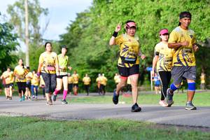 BIB: 032
                            <button type="button" onclick="openModal(5145993)" class="btn btn-primary btn-sm float-right btn-popup" data-toggle="modal" data-target=".modal-high-quality">
                        <i class="fas fa-shopping-cart"></i> Add to Cart
                    </button>
                                            <button type="button" onclick="isThisMe(5145993, true)" class="btn btn-success btn-sm float-right btn-popup btn-isme hidden" data-toggle="tooltip" data-placement="bottom" title="นี่คือรูปของคุณใช่ไหม คลิกที่นี่เพื่อเอาเข้าอัลบั้ม">
                        <i class="fas fa-plus"></i> Add to album
                    </button>
                    <button type="button" onclick="isThisMe(5145993, false)" class="btn btn-warning btn-sm float-right btn-popup btn-isnotme hidden">
                        <i class="fas fa-ban"></i> Remove from album
                    </button>