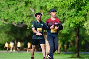 BIB: 0197, 0884
                            <button type="button" onclick="openModal(5145595)" class="btn btn-primary btn-sm float-right btn-popup" data-toggle="modal" data-target=".modal-high-quality">
                        <i class="fas fa-shopping-cart"></i> Add to Cart
                    </button>
                                            <button type="button" onclick="isThisMe(5145595, true)" class="btn btn-success btn-sm float-right btn-popup btn-isme hidden" data-toggle="tooltip" data-placement="bottom" title="นี่คือรูปของคุณใช่ไหม คลิกที่นี่เพื่อเอาเข้าอัลบั้ม">
                        <i class="fas fa-plus"></i> Add to album
                    </button>
                    <button type="button" onclick="isThisMe(5145595, false)" class="btn btn-warning btn-sm float-right btn-popup btn-isnotme hidden">
                        <i class="fas fa-ban"></i> Remove from album
                    </button>