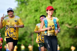 BIB: 033, 092
                            <button type="button" onclick="openModal(5144548)" class="btn btn-primary btn-sm float-right btn-popup" data-toggle="modal" data-target=".modal-high-quality">
                        <i class="fas fa-shopping-cart"></i> Add to Cart
                    </button>
                                            <button type="button" onclick="isThisMe(5144548, true)" class="btn btn-success btn-sm float-right btn-popup btn-isme hidden" data-toggle="tooltip" data-placement="bottom" title="นี่คือรูปของคุณใช่ไหม คลิกที่นี่เพื่อเอาเข้าอัลบั้ม">
                        <i class="fas fa-plus"></i> Add to album
                    </button>
                    <button type="button" onclick="isThisMe(5144548, false)" class="btn btn-warning btn-sm float-right btn-popup btn-isnotme hidden">
                        <i class="fas fa-ban"></i> Remove from album
                    </button>