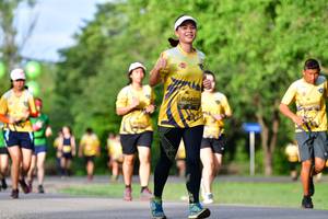 BIB: 0420
                            <button type="button" onclick="openModal(5145149)" class="btn btn-primary btn-sm float-right btn-popup" data-toggle="modal" data-target=".modal-high-quality">
                        <i class="fas fa-shopping-cart"></i> Add to Cart
                    </button>
                                            <button type="button" onclick="isThisMe(5145149, true)" class="btn btn-success btn-sm float-right btn-popup btn-isme hidden" data-toggle="tooltip" data-placement="bottom" title="นี่คือรูปของคุณใช่ไหม คลิกที่นี่เพื่อเอาเข้าอัลบั้ม">
                        <i class="fas fa-plus"></i> Add to album
                    </button>
                    <button type="button" onclick="isThisMe(5145149, false)" class="btn btn-warning btn-sm float-right btn-popup btn-isnotme hidden">
                        <i class="fas fa-ban"></i> Remove from album
                    </button>