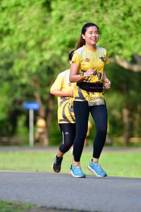 BIB: 0660
                            <button type="button" onclick="openModal(5144223)" class="btn btn-primary btn-sm float-right btn-popup" data-toggle="modal" data-target=".modal-high-quality">
                        <i class="fas fa-shopping-cart"></i> Add to Cart
                    </button>
                                            <button type="button" onclick="isThisMe(5144223, true)" class="btn btn-success btn-sm float-right btn-popup btn-isme hidden" data-toggle="tooltip" data-placement="bottom" title="นี่คือรูปของคุณใช่ไหม คลิกที่นี่เพื่อเอาเข้าอัลบั้ม">
                        <i class="fas fa-plus"></i> Add to album
                    </button>
                    <button type="button" onclick="isThisMe(5144223, false)" class="btn btn-warning btn-sm float-right btn-popup btn-isnotme hidden">
                        <i class="fas fa-ban"></i> Remove from album
                    </button>