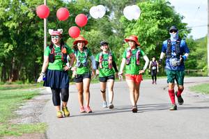 BIB: 
                            <button type="button" onclick="openModal(5150643)" class="btn btn-primary btn-sm float-right btn-popup" data-toggle="modal" data-target=".modal-high-quality">
                        <i class="fas fa-shopping-cart"></i> Add to Cart
                    </button>
                                            <button type="button" onclick="isThisMe(5150643, true)" class="btn btn-success btn-sm float-right btn-popup btn-isme hidden" data-toggle="tooltip" data-placement="bottom" title="นี่คือรูปของคุณใช่ไหม คลิกที่นี่เพื่อเอาเข้าอัลบั้ม">
                        <i class="fas fa-plus"></i> Add to album
                    </button>
                    <button type="button" onclick="isThisMe(5150643, false)" class="btn btn-warning btn-sm float-right btn-popup btn-isnotme hidden">
                        <i class="fas fa-ban"></i> Remove from album
                    </button>