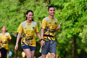 BIB: 0815
                            <button type="button" onclick="openModal(5144433)" class="btn btn-primary btn-sm float-right btn-popup" data-toggle="modal" data-target=".modal-high-quality">
                        <i class="fas fa-shopping-cart"></i> Add to Cart
                    </button>
                                            <button type="button" onclick="isThisMe(5144433, true)" class="btn btn-success btn-sm float-right btn-popup btn-isme hidden" data-toggle="tooltip" data-placement="bottom" title="นี่คือรูปของคุณใช่ไหม คลิกที่นี่เพื่อเอาเข้าอัลบั้ม">
                        <i class="fas fa-plus"></i> Add to album
                    </button>
                    <button type="button" onclick="isThisMe(5144433, false)" class="btn btn-warning btn-sm float-right btn-popup btn-isnotme hidden">
                        <i class="fas fa-ban"></i> Remove from album
                    </button>