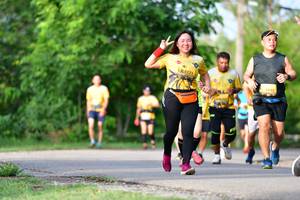 BIB: 1171, 129
                            <button type="button" onclick="openModal(5144258)" class="btn btn-primary btn-sm float-right btn-popup" data-toggle="modal" data-target=".modal-high-quality">
                        <i class="fas fa-shopping-cart"></i> Add to Cart
                    </button>
                                            <button type="button" onclick="isThisMe(5144258, true)" class="btn btn-success btn-sm float-right btn-popup btn-isme hidden" data-toggle="tooltip" data-placement="bottom" title="นี่คือรูปของคุณใช่ไหม คลิกที่นี่เพื่อเอาเข้าอัลบั้ม">
                        <i class="fas fa-plus"></i> Add to album
                    </button>
                    <button type="button" onclick="isThisMe(5144258, false)" class="btn btn-warning btn-sm float-right btn-popup btn-isnotme hidden">
                        <i class="fas fa-ban"></i> Remove from album
                    </button>