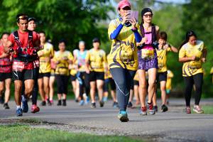 BIB: 029
                            <button type="button" onclick="openModal(5146200)" class="btn btn-primary btn-sm float-right btn-popup" data-toggle="modal" data-target=".modal-high-quality">
                        <i class="fas fa-shopping-cart"></i> Add to Cart
                    </button>
                                            <button type="button" onclick="isThisMe(5146200, true)" class="btn btn-success btn-sm float-right btn-popup btn-isme hidden" data-toggle="tooltip" data-placement="bottom" title="นี่คือรูปของคุณใช่ไหม คลิกที่นี่เพื่อเอาเข้าอัลบั้ม">
                        <i class="fas fa-plus"></i> Add to album
                    </button>
                    <button type="button" onclick="isThisMe(5146200, false)" class="btn btn-warning btn-sm float-right btn-popup btn-isnotme hidden">
                        <i class="fas fa-ban"></i> Remove from album
                    </button>