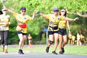 BIB: 0258, 0070
                            <button type="button" onclick="openModal(5143291)" class="btn btn-primary btn-sm float-right btn-popup" data-toggle="modal" data-target=".modal-high-quality">
                        <i class="fas fa-shopping-cart"></i> Add to Cart
                    </button>
                                            <button type="button" onclick="isThisMe(5143291, true)" class="btn btn-success btn-sm float-right btn-popup btn-isme hidden" data-toggle="tooltip" data-placement="bottom" title="นี่คือรูปของคุณใช่ไหม คลิกที่นี่เพื่อเอาเข้าอัลบั้ม">
                        <i class="fas fa-plus"></i> Add to album
                    </button>
                    <button type="button" onclick="isThisMe(5143291, false)" class="btn btn-warning btn-sm float-right btn-popup btn-isnotme hidden">
                        <i class="fas fa-ban"></i> Remove from album
                    </button>