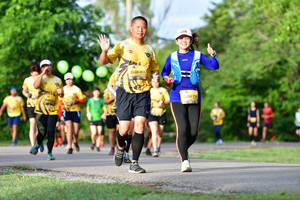 BIB: 0880, 0879
                            <button type="button" onclick="openModal(5145115)" class="btn btn-primary btn-sm float-right btn-popup" data-toggle="modal" data-target=".modal-high-quality">
                        <i class="fas fa-shopping-cart"></i> Add to Cart
                    </button>
                                            <button type="button" onclick="isThisMe(5145115, true)" class="btn btn-success btn-sm float-right btn-popup btn-isme hidden" data-toggle="tooltip" data-placement="bottom" title="นี่คือรูปของคุณใช่ไหม คลิกที่นี่เพื่อเอาเข้าอัลบั้ม">
                        <i class="fas fa-plus"></i> Add to album
                    </button>
                    <button type="button" onclick="isThisMe(5145115, false)" class="btn btn-warning btn-sm float-right btn-popup btn-isnotme hidden">
                        <i class="fas fa-ban"></i> Remove from album
                    </button>