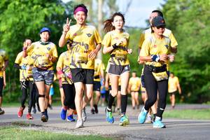 BIB: 0793, 0781, 9212
                            <button type="button" onclick="openModal(5145688)" class="btn btn-primary btn-sm float-right btn-popup" data-toggle="modal" data-target=".modal-high-quality">
                        <i class="fas fa-shopping-cart"></i> Add to Cart
                    </button>
                                            <button type="button" onclick="isThisMe(5145688, true)" class="btn btn-success btn-sm float-right btn-popup btn-isme hidden" data-toggle="tooltip" data-placement="bottom" title="นี่คือรูปของคุณใช่ไหม คลิกที่นี่เพื่อเอาเข้าอัลบั้ม">
                        <i class="fas fa-plus"></i> Add to album
                    </button>
                    <button type="button" onclick="isThisMe(5145688, false)" class="btn btn-warning btn-sm float-right btn-popup btn-isnotme hidden">
                        <i class="fas fa-ban"></i> Remove from album
                    </button>