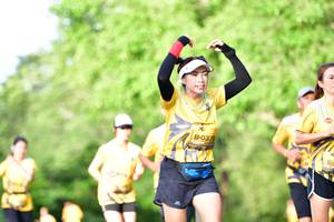 BIB: 037
                            <button type="button" onclick="openModal(5144128)" class="btn btn-primary btn-sm float-right btn-popup" data-toggle="modal" data-target=".modal-high-quality">
                        <i class="fas fa-shopping-cart"></i> Add to Cart
                    </button>
                                            <button type="button" onclick="isThisMe(5144128, true)" class="btn btn-success btn-sm float-right btn-popup btn-isme hidden" data-toggle="tooltip" data-placement="bottom" title="นี่คือรูปของคุณใช่ไหม คลิกที่นี่เพื่อเอาเข้าอัลบั้ม">
                        <i class="fas fa-plus"></i> Add to album
                    </button>
                    <button type="button" onclick="isThisMe(5144128, false)" class="btn btn-warning btn-sm float-right btn-popup btn-isnotme hidden">
                        <i class="fas fa-ban"></i> Remove from album
                    </button>