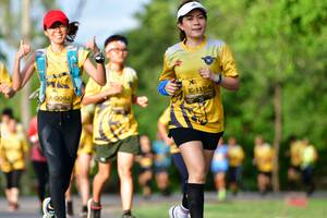 BIB: 0092, 1154
                            <button type="button" onclick="openModal(5144539)" class="btn btn-primary btn-sm float-right btn-popup" data-toggle="modal" data-target=".modal-high-quality">
                        <i class="fas fa-shopping-cart"></i> Add to Cart
                    </button>
                                            <button type="button" onclick="isThisMe(5144539, true)" class="btn btn-success btn-sm float-right btn-popup btn-isme hidden" data-toggle="tooltip" data-placement="bottom" title="นี่คือรูปของคุณใช่ไหม คลิกที่นี่เพื่อเอาเข้าอัลบั้ม">
                        <i class="fas fa-plus"></i> Add to album
                    </button>
                    <button type="button" onclick="isThisMe(5144539, false)" class="btn btn-warning btn-sm float-right btn-popup btn-isnotme hidden">
                        <i class="fas fa-ban"></i> Remove from album
                    </button>