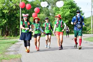 BIB: 
                            <button type="button" onclick="openModal(5150651)" class="btn btn-primary btn-sm float-right btn-popup" data-toggle="modal" data-target=".modal-high-quality">
                        <i class="fas fa-shopping-cart"></i> Add to Cart
                    </button>
                                            <button type="button" onclick="isThisMe(5150651, true)" class="btn btn-success btn-sm float-right btn-popup btn-isme hidden" data-toggle="tooltip" data-placement="bottom" title="นี่คือรูปของคุณใช่ไหม คลิกที่นี่เพื่อเอาเข้าอัลบั้ม">
                        <i class="fas fa-plus"></i> Add to album
                    </button>
                    <button type="button" onclick="isThisMe(5150651, false)" class="btn btn-warning btn-sm float-right btn-popup btn-isnotme hidden">
                        <i class="fas fa-ban"></i> Remove from album
                    </button>