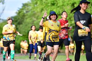 BIB: 0928, 631
                            <button type="button" onclick="openModal(5145244)" class="btn btn-primary btn-sm float-right btn-popup" data-toggle="modal" data-target=".modal-high-quality">
                        <i class="fas fa-shopping-cart"></i> Add to Cart
                    </button>
                                            <button type="button" onclick="isThisMe(5145244, true)" class="btn btn-success btn-sm float-right btn-popup btn-isme hidden" data-toggle="tooltip" data-placement="bottom" title="นี่คือรูปของคุณใช่ไหม คลิกที่นี่เพื่อเอาเข้าอัลบั้ม">
                        <i class="fas fa-plus"></i> Add to album
                    </button>
                    <button type="button" onclick="isThisMe(5145244, false)" class="btn btn-warning btn-sm float-right btn-popup btn-isnotme hidden">
                        <i class="fas fa-ban"></i> Remove from album
                    </button>