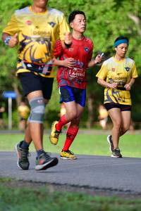 BIB: 964, 0111, 0866
                            <button type="button" onclick="openModal(5144670)" class="btn btn-primary btn-sm float-right btn-popup" data-toggle="modal" data-target=".modal-high-quality">
                        <i class="fas fa-shopping-cart"></i> Add to Cart
                    </button>
                                            <button type="button" onclick="isThisMe(5144670, true)" class="btn btn-success btn-sm float-right btn-popup btn-isme hidden" data-toggle="tooltip" data-placement="bottom" title="นี่คือรูปของคุณใช่ไหม คลิกที่นี่เพื่อเอาเข้าอัลบั้ม">
                        <i class="fas fa-plus"></i> Add to album
                    </button>
                    <button type="button" onclick="isThisMe(5144670, false)" class="btn btn-warning btn-sm float-right btn-popup btn-isnotme hidden">
                        <i class="fas fa-ban"></i> Remove from album
                    </button>