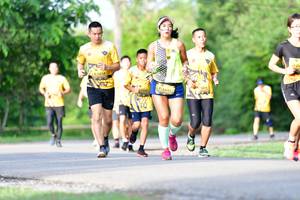 BIB: 1214, 211
                            <button type="button" onclick="openModal(5143934)" class="btn btn-primary btn-sm float-right btn-popup" data-toggle="modal" data-target=".modal-high-quality">
                        <i class="fas fa-shopping-cart"></i> Add to Cart
                    </button>
                                            <button type="button" onclick="isThisMe(5143934, true)" class="btn btn-success btn-sm float-right btn-popup btn-isme hidden" data-toggle="tooltip" data-placement="bottom" title="นี่คือรูปของคุณใช่ไหม คลิกที่นี่เพื่อเอาเข้าอัลบั้ม">
                        <i class="fas fa-plus"></i> Add to album
                    </button>
                    <button type="button" onclick="isThisMe(5143934, false)" class="btn btn-warning btn-sm float-right btn-popup btn-isnotme hidden">
                        <i class="fas fa-ban"></i> Remove from album
                    </button>