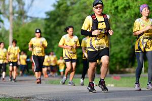 BIB: 0029, 0013
                            <button type="button" onclick="openModal(5146157)" class="btn btn-primary btn-sm float-right btn-popup" data-toggle="modal" data-target=".modal-high-quality">
                        <i class="fas fa-shopping-cart"></i> Add to Cart
                    </button>
                                            <button type="button" onclick="isThisMe(5146157, true)" class="btn btn-success btn-sm float-right btn-popup btn-isme hidden" data-toggle="tooltip" data-placement="bottom" title="นี่คือรูปของคุณใช่ไหม คลิกที่นี่เพื่อเอาเข้าอัลบั้ม">
                        <i class="fas fa-plus"></i> Add to album
                    </button>
                    <button type="button" onclick="isThisMe(5146157, false)" class="btn btn-warning btn-sm float-right btn-popup btn-isnotme hidden">
                        <i class="fas fa-ban"></i> Remove from album
                    </button>