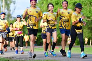 BIB: 0837, 0781, 079, 0212
                            <button type="button" onclick="openModal(5145708)" class="btn btn-primary btn-sm float-right btn-popup" data-toggle="modal" data-target=".modal-high-quality">
                        <i class="fas fa-shopping-cart"></i> Add to Cart
                    </button>
                                            <button type="button" onclick="isThisMe(5145708, true)" class="btn btn-success btn-sm float-right btn-popup btn-isme hidden" data-toggle="tooltip" data-placement="bottom" title="นี่คือรูปของคุณใช่ไหม คลิกที่นี่เพื่อเอาเข้าอัลบั้ม">
                        <i class="fas fa-plus"></i> Add to album
                    </button>
                    <button type="button" onclick="isThisMe(5145708, false)" class="btn btn-warning btn-sm float-right btn-popup btn-isnotme hidden">
                        <i class="fas fa-ban"></i> Remove from album
                    </button>