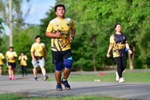 BIB: 0993
                            <button type="button" onclick="openModal(5150162)" class="btn btn-primary btn-sm float-right btn-popup" data-toggle="modal" data-target=".modal-high-quality">
                        <i class="fas fa-shopping-cart"></i> Add to Cart
                    </button>
                                            <button type="button" onclick="isThisMe(5150162, true)" class="btn btn-success btn-sm float-right btn-popup btn-isme hidden" data-toggle="tooltip" data-placement="bottom" title="นี่คือรูปของคุณใช่ไหม คลิกที่นี่เพื่อเอาเข้าอัลบั้ม">
                        <i class="fas fa-plus"></i> Add to album
                    </button>
                    <button type="button" onclick="isThisMe(5150162, false)" class="btn btn-warning btn-sm float-right btn-popup btn-isnotme hidden">
                        <i class="fas fa-ban"></i> Remove from album
                    </button>