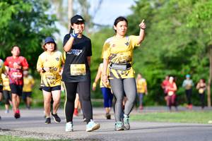 BIB: 9709, 0928
                            <button type="button" onclick="openModal(5145210)" class="btn btn-primary btn-sm float-right btn-popup" data-toggle="modal" data-target=".modal-high-quality">
                        <i class="fas fa-shopping-cart"></i> Add to Cart
                    </button>
                                            <button type="button" onclick="isThisMe(5145210, true)" class="btn btn-success btn-sm float-right btn-popup btn-isme hidden" data-toggle="tooltip" data-placement="bottom" title="นี่คือรูปของคุณใช่ไหม คลิกที่นี่เพื่อเอาเข้าอัลบั้ม">
                        <i class="fas fa-plus"></i> Add to album
                    </button>
                    <button type="button" onclick="isThisMe(5145210, false)" class="btn btn-warning btn-sm float-right btn-popup btn-isnotme hidden">
                        <i class="fas fa-ban"></i> Remove from album
                    </button>