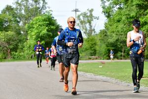 BIB: 919
                            <button type="button" onclick="openModal(5152569)" class="btn btn-primary btn-sm float-right btn-popup" data-toggle="modal" data-target=".modal-high-quality">
                        <i class="fas fa-shopping-cart"></i> Add to Cart
                    </button>
                                            <button type="button" onclick="isThisMe(5152569, true)" class="btn btn-success btn-sm float-right btn-popup btn-isme hidden" data-toggle="tooltip" data-placement="bottom" title="นี่คือรูปของคุณใช่ไหม คลิกที่นี่เพื่อเอาเข้าอัลบั้ม">
                        <i class="fas fa-plus"></i> Add to album
                    </button>
                    <button type="button" onclick="isThisMe(5152569, false)" class="btn btn-warning btn-sm float-right btn-popup btn-isnotme hidden">
                        <i class="fas fa-ban"></i> Remove from album
                    </button>