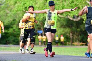 BIB: 1292, 0150
                            <button type="button" onclick="openModal(5144270)" class="btn btn-primary btn-sm float-right btn-popup" data-toggle="modal" data-target=".modal-high-quality">
                        <i class="fas fa-shopping-cart"></i> Add to Cart
                    </button>
                                            <button type="button" onclick="isThisMe(5144270, true)" class="btn btn-success btn-sm float-right btn-popup btn-isme hidden" data-toggle="tooltip" data-placement="bottom" title="นี่คือรูปของคุณใช่ไหม คลิกที่นี่เพื่อเอาเข้าอัลบั้ม">
                        <i class="fas fa-plus"></i> Add to album
                    </button>
                    <button type="button" onclick="isThisMe(5144270, false)" class="btn btn-warning btn-sm float-right btn-popup btn-isnotme hidden">
                        <i class="fas fa-ban"></i> Remove from album
                    </button>