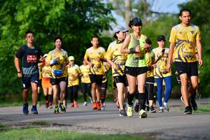 BIB: 0340, 0297
                            <button type="button" onclick="openModal(5146014)" class="btn btn-primary btn-sm float-right btn-popup" data-toggle="modal" data-target=".modal-high-quality">
                        <i class="fas fa-shopping-cart"></i> Add to Cart
                    </button>
                                            <button type="button" onclick="isThisMe(5146014, true)" class="btn btn-success btn-sm float-right btn-popup btn-isme hidden" data-toggle="tooltip" data-placement="bottom" title="นี่คือรูปของคุณใช่ไหม คลิกที่นี่เพื่อเอาเข้าอัลบั้ม">
                        <i class="fas fa-plus"></i> Add to album
                    </button>
                    <button type="button" onclick="isThisMe(5146014, false)" class="btn btn-warning btn-sm float-right btn-popup btn-isnotme hidden">
                        <i class="fas fa-ban"></i> Remove from album
                    </button>