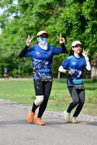 BIB: 0198, 197, 
                            <button type="button" onclick="openModal(5153106)" class="btn btn-primary btn-sm float-right btn-popup" data-toggle="modal" data-target=".modal-high-quality">
                        <i class="fas fa-shopping-cart"></i> Add to Cart
                    </button>
                                            <button type="button" onclick="isThisMe(5153106, true)" class="btn btn-success btn-sm float-right btn-popup btn-isme hidden" data-toggle="tooltip" data-placement="bottom" title="นี่คือรูปของคุณใช่ไหม คลิกที่นี่เพื่อเอาเข้าอัลบั้ม">
                        <i class="fas fa-plus"></i> Add to album
                    </button>
                    <button type="button" onclick="isThisMe(5153106, false)" class="btn btn-warning btn-sm float-right btn-popup btn-isnotme hidden">
                        <i class="fas fa-ban"></i> Remove from album
                    </button>