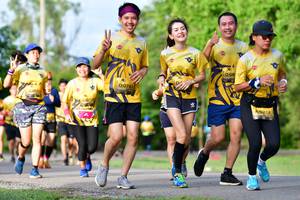 BIB: 0781, 0212
                            <button type="button" onclick="openModal(5145765)" class="btn btn-primary btn-sm float-right btn-popup" data-toggle="modal" data-target=".modal-high-quality">
                        <i class="fas fa-shopping-cart"></i> Add to Cart
                    </button>
                                            <button type="button" onclick="isThisMe(5145765, true)" class="btn btn-success btn-sm float-right btn-popup btn-isme hidden" data-toggle="tooltip" data-placement="bottom" title="นี่คือรูปของคุณใช่ไหม คลิกที่นี่เพื่อเอาเข้าอัลบั้ม">
                        <i class="fas fa-plus"></i> Add to album
                    </button>
                    <button type="button" onclick="isThisMe(5145765, false)" class="btn btn-warning btn-sm float-right btn-popup btn-isnotme hidden">
                        <i class="fas fa-ban"></i> Remove from album
                    </button>