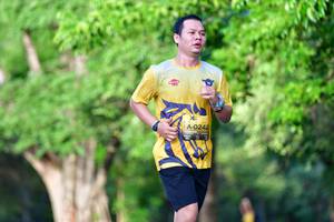 BIB: 0242
                            <button type="button" onclick="openModal(5101927)" class="btn btn-primary btn-sm float-right btn-popup" data-toggle="modal" data-target=".modal-high-quality">
                        <i class="fas fa-shopping-cart"></i> Add to Cart
                    </button>
                                            <button type="button" onclick="isThisMe(5101927, true)" class="btn btn-success btn-sm float-right btn-popup btn-isme hidden" data-toggle="tooltip" data-placement="bottom" title="นี่คือรูปของคุณใช่ไหม คลิกที่นี่เพื่อเอาเข้าอัลบั้ม">
                        <i class="fas fa-plus"></i> Add to album
                    </button>
                    <button type="button" onclick="isThisMe(5101927, false)" class="btn btn-warning btn-sm float-right btn-popup btn-isnotme hidden">
                        <i class="fas fa-ban"></i> Remove from album
                    </button>