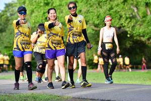 BIB: 0392, 0394, 0391
                            <button type="button" onclick="openModal(5145568)" class="btn btn-primary btn-sm float-right btn-popup" data-toggle="modal" data-target=".modal-high-quality">
                        <i class="fas fa-shopping-cart"></i> Add to Cart
                    </button>
                                            <button type="button" onclick="isThisMe(5145568, true)" class="btn btn-success btn-sm float-right btn-popup btn-isme hidden" data-toggle="tooltip" data-placement="bottom" title="นี่คือรูปของคุณใช่ไหม คลิกที่นี่เพื่อเอาเข้าอัลบั้ม">
                        <i class="fas fa-plus"></i> Add to album
                    </button>
                    <button type="button" onclick="isThisMe(5145568, false)" class="btn btn-warning btn-sm float-right btn-popup btn-isnotme hidden">
                        <i class="fas fa-ban"></i> Remove from album
                    </button>