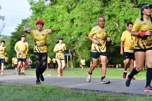 BIB: 1047
                            <button type="button" onclick="openModal(5145997)" class="btn btn-primary btn-sm float-right btn-popup" data-toggle="modal" data-target=".modal-high-quality">
                        <i class="fas fa-shopping-cart"></i> Add to Cart
                    </button>
                                            <button type="button" onclick="isThisMe(5145997, true)" class="btn btn-success btn-sm float-right btn-popup btn-isme hidden" data-toggle="tooltip" data-placement="bottom" title="นี่คือรูปของคุณใช่ไหม คลิกที่นี่เพื่อเอาเข้าอัลบั้ม">
                        <i class="fas fa-plus"></i> Add to album
                    </button>
                    <button type="button" onclick="isThisMe(5145997, false)" class="btn btn-warning btn-sm float-right btn-popup btn-isnotme hidden">
                        <i class="fas fa-ban"></i> Remove from album
                    </button>