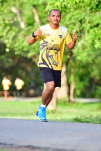 BIB: 1223
                            <button type="button" onclick="openModal(5102672)" class="btn btn-primary btn-sm float-right btn-popup" data-toggle="modal" data-target=".modal-high-quality">
                        <i class="fas fa-shopping-cart"></i> Add to Cart
                    </button>
                                            <button type="button" onclick="isThisMe(5102672, true)" class="btn btn-success btn-sm float-right btn-popup btn-isme hidden" data-toggle="tooltip" data-placement="bottom" title="นี่คือรูปของคุณใช่ไหม คลิกที่นี่เพื่อเอาเข้าอัลบั้ม">
                        <i class="fas fa-plus"></i> Add to album
                    </button>
                    <button type="button" onclick="isThisMe(5102672, false)" class="btn btn-warning btn-sm float-right btn-popup btn-isnotme hidden">
                        <i class="fas fa-ban"></i> Remove from album
                    </button>