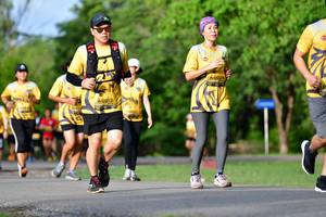 BIB: 0029, 0013
                            <button type="button" onclick="openModal(5146196)" class="btn btn-primary btn-sm float-right btn-popup" data-toggle="modal" data-target=".modal-high-quality">
                        <i class="fas fa-shopping-cart"></i> Add to Cart
                    </button>
                                            <button type="button" onclick="isThisMe(5146196, true)" class="btn btn-success btn-sm float-right btn-popup btn-isme hidden" data-toggle="tooltip" data-placement="bottom" title="นี่คือรูปของคุณใช่ไหม คลิกที่นี่เพื่อเอาเข้าอัลบั้ม">
                        <i class="fas fa-plus"></i> Add to album
                    </button>
                    <button type="button" onclick="isThisMe(5146196, false)" class="btn btn-warning btn-sm float-right btn-popup btn-isnotme hidden">
                        <i class="fas fa-ban"></i> Remove from album
                    </button>