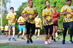 BIB: 110, 0702, 1104
                            <button type="button" onclick="openModal(5145779)" class="btn btn-primary btn-sm float-right btn-popup" data-toggle="modal" data-target=".modal-high-quality">
                        <i class="fas fa-shopping-cart"></i> Add to Cart
                    </button>
                                            <button type="button" onclick="isThisMe(5145779, true)" class="btn btn-success btn-sm float-right btn-popup btn-isme hidden" data-toggle="tooltip" data-placement="bottom" title="นี่คือรูปของคุณใช่ไหม คลิกที่นี่เพื่อเอาเข้าอัลบั้ม">
                        <i class="fas fa-plus"></i> Add to album
                    </button>
                    <button type="button" onclick="isThisMe(5145779, false)" class="btn btn-warning btn-sm float-right btn-popup btn-isnotme hidden">
                        <i class="fas fa-ban"></i> Remove from album
                    </button>