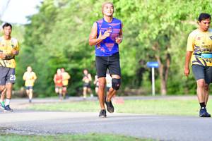 BIB: 0917
                            <button type="button" onclick="openModal(5143979)" class="btn btn-primary btn-sm float-right btn-popup" data-toggle="modal" data-target=".modal-high-quality">
                        <i class="fas fa-shopping-cart"></i> Add to Cart
                    </button>
                                            <button type="button" onclick="isThisMe(5143979, true)" class="btn btn-success btn-sm float-right btn-popup btn-isme hidden" data-toggle="tooltip" data-placement="bottom" title="นี่คือรูปของคุณใช่ไหม คลิกที่นี่เพื่อเอาเข้าอัลบั้ม">
                        <i class="fas fa-plus"></i> Add to album
                    </button>
                    <button type="button" onclick="isThisMe(5143979, false)" class="btn btn-warning btn-sm float-right btn-popup btn-isnotme hidden">
                        <i class="fas fa-ban"></i> Remove from album
                    </button>