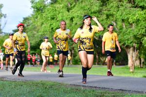 BIB: 
                            <button type="button" onclick="openModal(5146010)" class="btn btn-primary btn-sm float-right btn-popup" data-toggle="modal" data-target=".modal-high-quality">
                        <i class="fas fa-shopping-cart"></i> Add to Cart
                    </button>
                                            <button type="button" onclick="isThisMe(5146010, true)" class="btn btn-success btn-sm float-right btn-popup btn-isme hidden" data-toggle="tooltip" data-placement="bottom" title="นี่คือรูปของคุณใช่ไหม คลิกที่นี่เพื่อเอาเข้าอัลบั้ม">
                        <i class="fas fa-plus"></i> Add to album
                    </button>
                    <button type="button" onclick="isThisMe(5146010, false)" class="btn btn-warning btn-sm float-right btn-popup btn-isnotme hidden">
                        <i class="fas fa-ban"></i> Remove from album
                    </button>