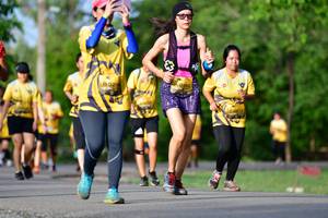 BIB: 029, 180, 672
                            <button type="button" onclick="openModal(5146274)" class="btn btn-primary btn-sm float-right btn-popup" data-toggle="modal" data-target=".modal-high-quality">
                        <i class="fas fa-shopping-cart"></i> Add to Cart
                    </button>
                                            <button type="button" onclick="isThisMe(5146274, true)" class="btn btn-success btn-sm float-right btn-popup btn-isme hidden" data-toggle="tooltip" data-placement="bottom" title="นี่คือรูปของคุณใช่ไหม คลิกที่นี่เพื่อเอาเข้าอัลบั้ม">
                        <i class="fas fa-plus"></i> Add to album
                    </button>
                    <button type="button" onclick="isThisMe(5146274, false)" class="btn btn-warning btn-sm float-right btn-popup btn-isnotme hidden">
                        <i class="fas fa-ban"></i> Remove from album
                    </button>