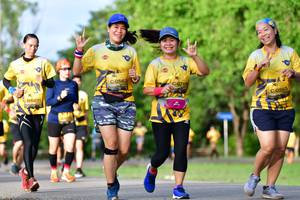 BIB: 0563, 0706, 0291
                            <button type="button" onclick="openModal(5145720)" class="btn btn-primary btn-sm float-right btn-popup" data-toggle="modal" data-target=".modal-high-quality">
                        <i class="fas fa-shopping-cart"></i> Add to Cart
                    </button>
                                            <button type="button" onclick="isThisMe(5145720, true)" class="btn btn-success btn-sm float-right btn-popup btn-isme hidden" data-toggle="tooltip" data-placement="bottom" title="นี่คือรูปของคุณใช่ไหม คลิกที่นี่เพื่อเอาเข้าอัลบั้ม">
                        <i class="fas fa-plus"></i> Add to album
                    </button>
                    <button type="button" onclick="isThisMe(5145720, false)" class="btn btn-warning btn-sm float-right btn-popup btn-isnotme hidden">
                        <i class="fas fa-ban"></i> Remove from album
                    </button>