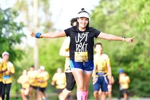 BIB: 0919
                            <button type="button" onclick="openModal(5144077)" class="btn btn-primary btn-sm float-right btn-popup" data-toggle="modal" data-target=".modal-high-quality">
                        <i class="fas fa-shopping-cart"></i> Add to Cart
                    </button>
                                            <button type="button" onclick="isThisMe(5144077, true)" class="btn btn-success btn-sm float-right btn-popup btn-isme hidden" data-toggle="tooltip" data-placement="bottom" title="นี่คือรูปของคุณใช่ไหม คลิกที่นี่เพื่อเอาเข้าอัลบั้ม">
                        <i class="fas fa-plus"></i> Add to album
                    </button>
                    <button type="button" onclick="isThisMe(5144077, false)" class="btn btn-warning btn-sm float-right btn-popup btn-isnotme hidden">
                        <i class="fas fa-ban"></i> Remove from album
                    </button>