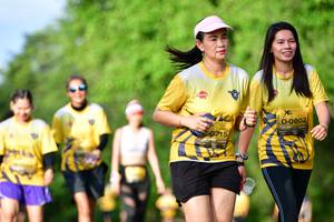 BIB: 0802, 0715
                            <button type="button" onclick="openModal(5145615)" class="btn btn-primary btn-sm float-right btn-popup" data-toggle="modal" data-target=".modal-high-quality">
                        <i class="fas fa-shopping-cart"></i> Add to Cart
                    </button>
                                            <button type="button" onclick="isThisMe(5145615, true)" class="btn btn-success btn-sm float-right btn-popup btn-isme hidden" data-toggle="tooltip" data-placement="bottom" title="นี่คือรูปของคุณใช่ไหม คลิกที่นี่เพื่อเอาเข้าอัลบั้ม">
                        <i class="fas fa-plus"></i> Add to album
                    </button>
                    <button type="button" onclick="isThisMe(5145615, false)" class="btn btn-warning btn-sm float-right btn-popup btn-isnotme hidden">
                        <i class="fas fa-ban"></i> Remove from album
                    </button>