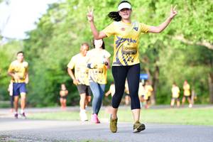 BIB: 0960
                            <button type="button" onclick="openModal(5143899)" class="btn btn-primary btn-sm float-right btn-popup" data-toggle="modal" data-target=".modal-high-quality">
                        <i class="fas fa-shopping-cart"></i> Add to Cart
                    </button>
                                            <button type="button" onclick="isThisMe(5143899, true)" class="btn btn-success btn-sm float-right btn-popup btn-isme hidden" data-toggle="tooltip" data-placement="bottom" title="นี่คือรูปของคุณใช่ไหม คลิกที่นี่เพื่อเอาเข้าอัลบั้ม">
                        <i class="fas fa-plus"></i> Add to album
                    </button>
                    <button type="button" onclick="isThisMe(5143899, false)" class="btn btn-warning btn-sm float-right btn-popup btn-isnotme hidden">
                        <i class="fas fa-ban"></i> Remove from album
                    </button>