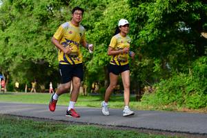 BIB: 0405, 
                            <button type="button" onclick="openModal(5146641)" class="btn btn-primary btn-sm float-right btn-popup" data-toggle="modal" data-target=".modal-high-quality">
                        <i class="fas fa-shopping-cart"></i> Add to Cart
                    </button>
                                            <button type="button" onclick="isThisMe(5146641, true)" class="btn btn-success btn-sm float-right btn-popup btn-isme hidden" data-toggle="tooltip" data-placement="bottom" title="นี่คือรูปของคุณใช่ไหม คลิกที่นี่เพื่อเอาเข้าอัลบั้ม">
                        <i class="fas fa-plus"></i> Add to album
                    </button>
                    <button type="button" onclick="isThisMe(5146641, false)" class="btn btn-warning btn-sm float-right btn-popup btn-isnotme hidden">
                        <i class="fas fa-ban"></i> Remove from album
                    </button>